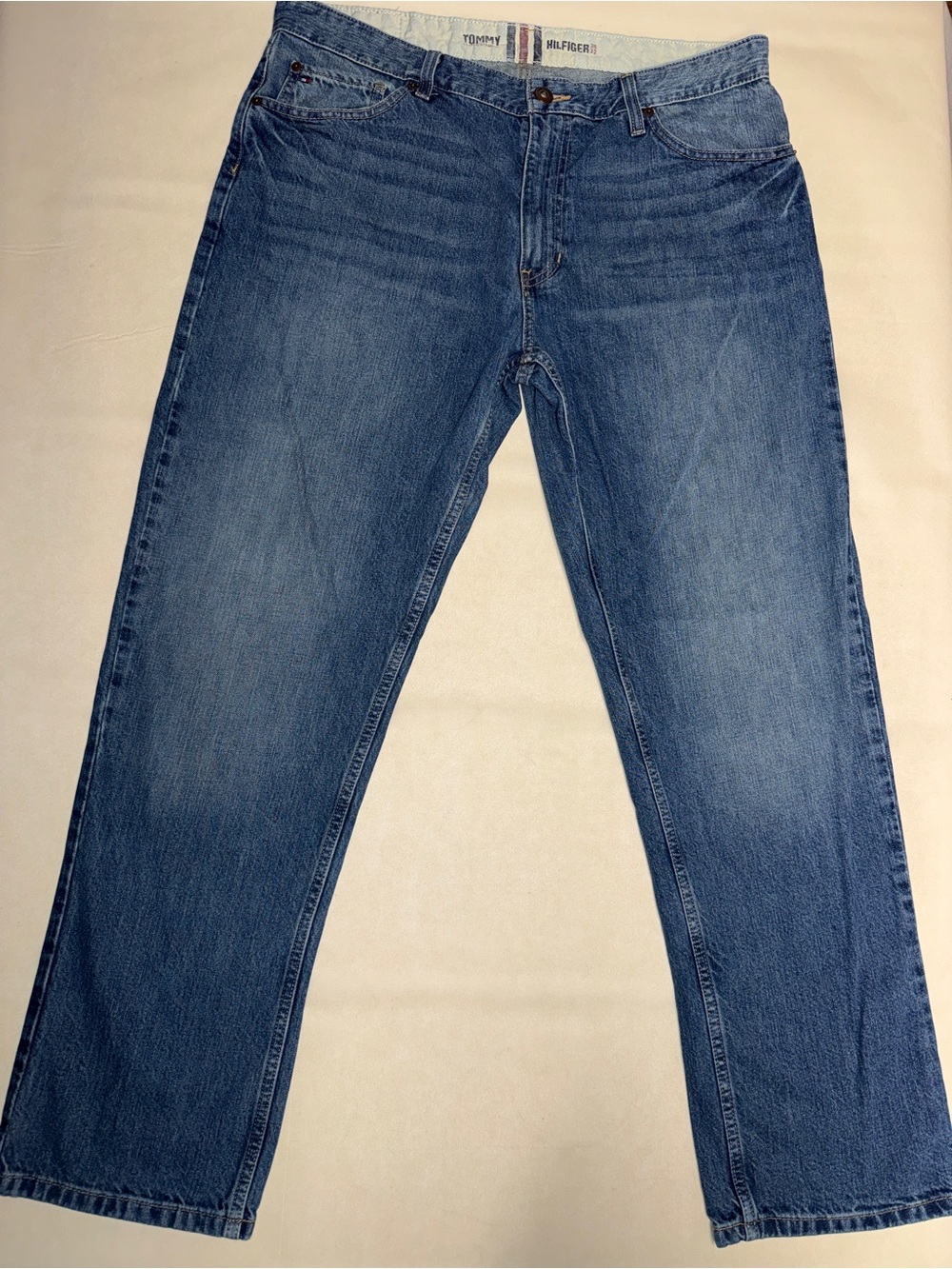 Tommy Hilfiger Men's Medium Blue Straight Jeans